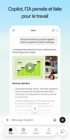 Capture de l'appli Microsoft Copilot sur Android, titrée « Copilot, l'IA pensée et faite pour le travail » : la comparaison d'une proposition avec des notes de réunion.