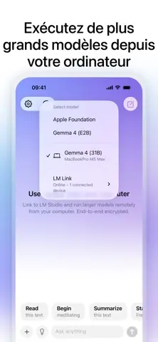 Capture de l'appli Locally AI sur iPhone, titrée « Exécutez de plus grands modèles depuis votre ordinateur » : le choix d'un modèle servi par un Mac, par LM Link.