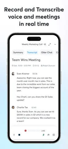 Capture de l'appli Otter sur iPhone, en anglais, titrée « Record and Transcribe voice and meetings in real time » : la transcription d'une réunion, intervenant par intervenant.
