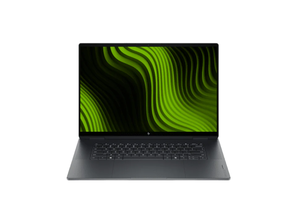 PC portable HP OmniBook Ultra 16 gris ouvert, vu de face et de dessus ; l'écran montre des vagues vertes, clavier noir.